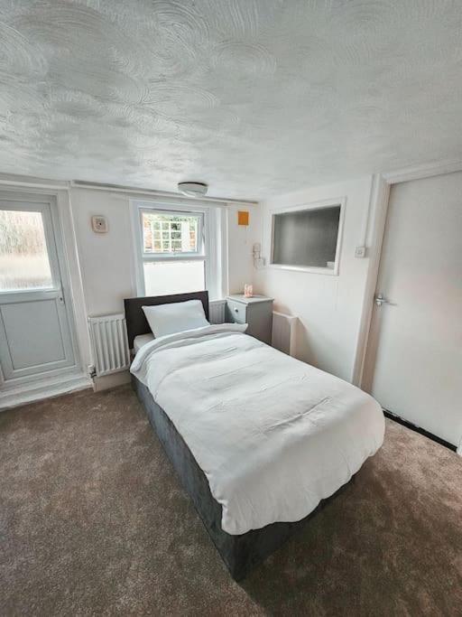 Spacious House In Ipswich Luaran gambar